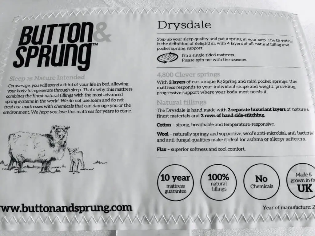 mattress label, 100% natural fillings, no chemicals